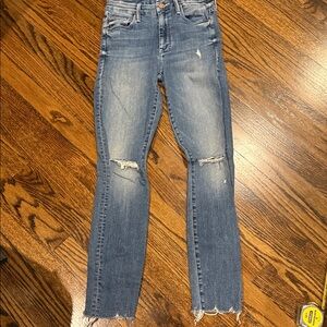 MOTHER High Waisted Looker Fray